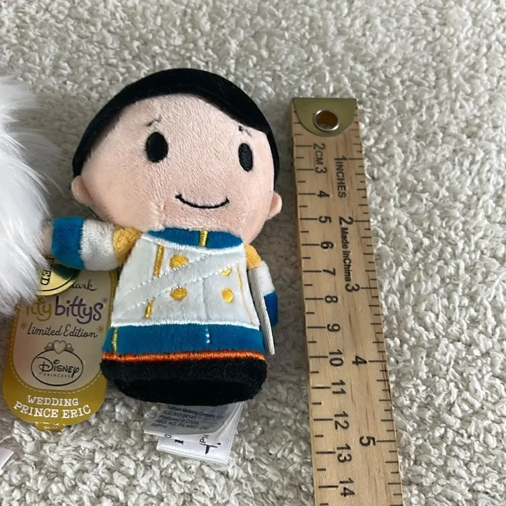 Hallmark Itty Bittys Disney Preince Eric Rapunzel & Cruella De Vil New Set Of 3‎